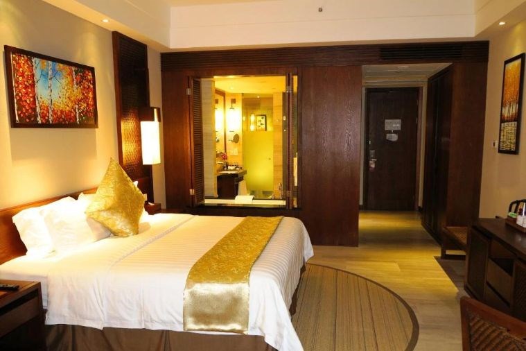 Phòng Premier City View 